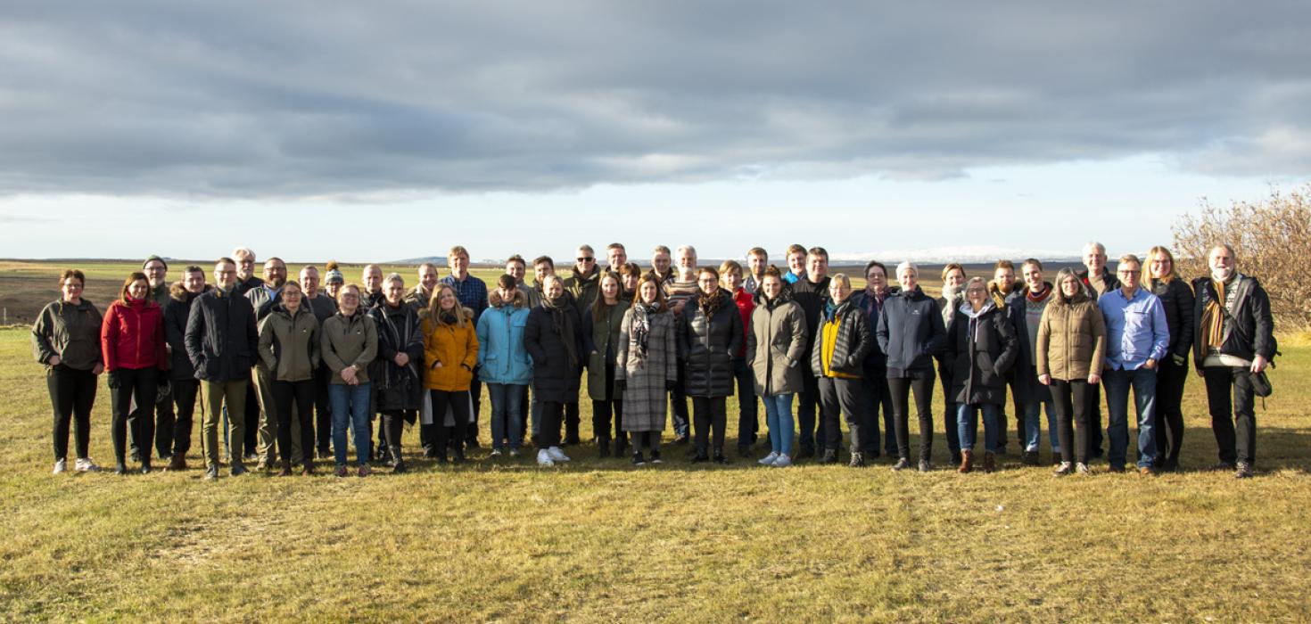 Starfsfólk Náttúrufræðistofnunar Íslands á ársfundi stofnunarinnar í Miðfirði í október 2021